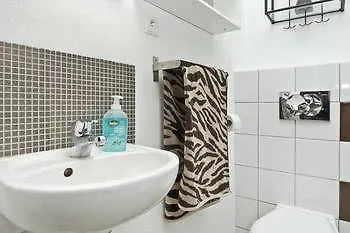 Aaa Old Town Ii Apartament